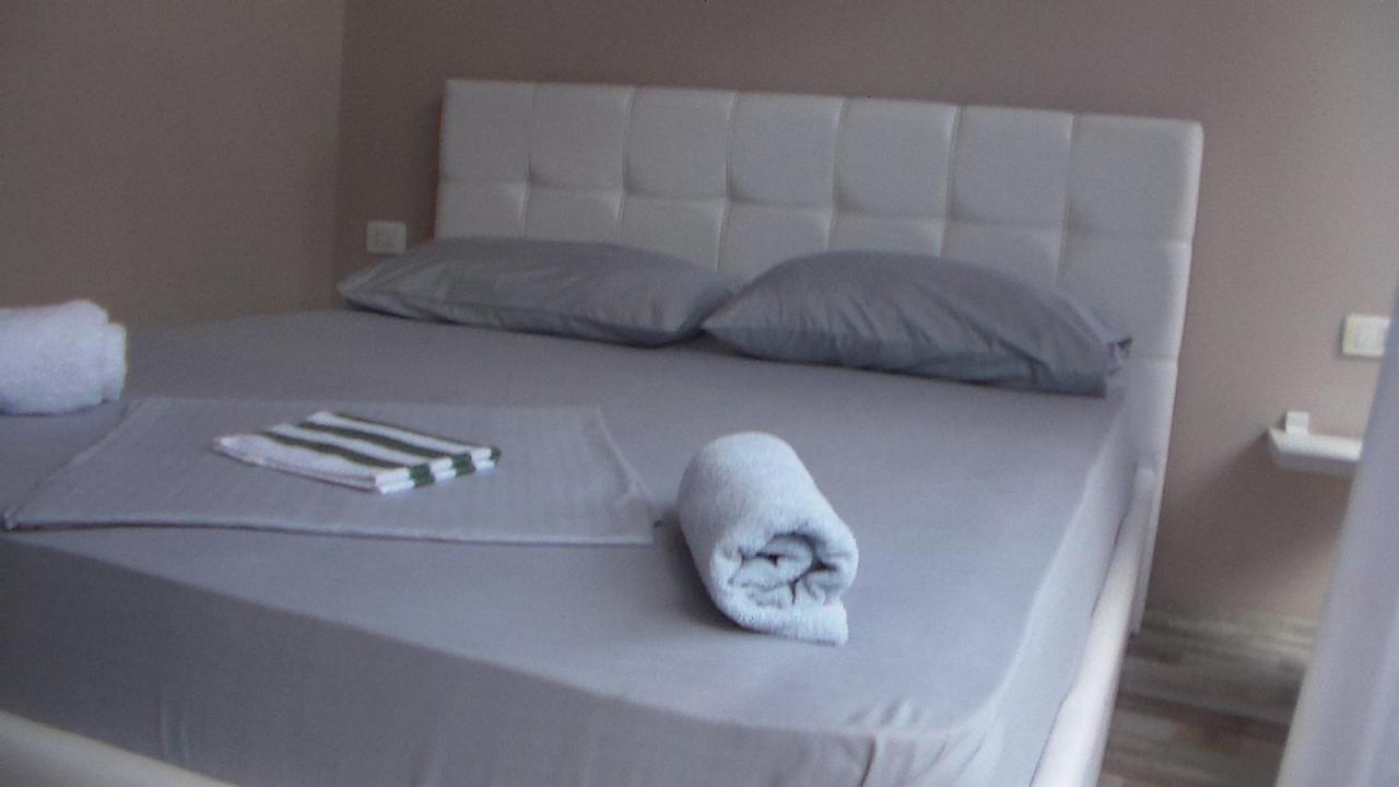 Shkoder Hotel Temali Екстериор снимка