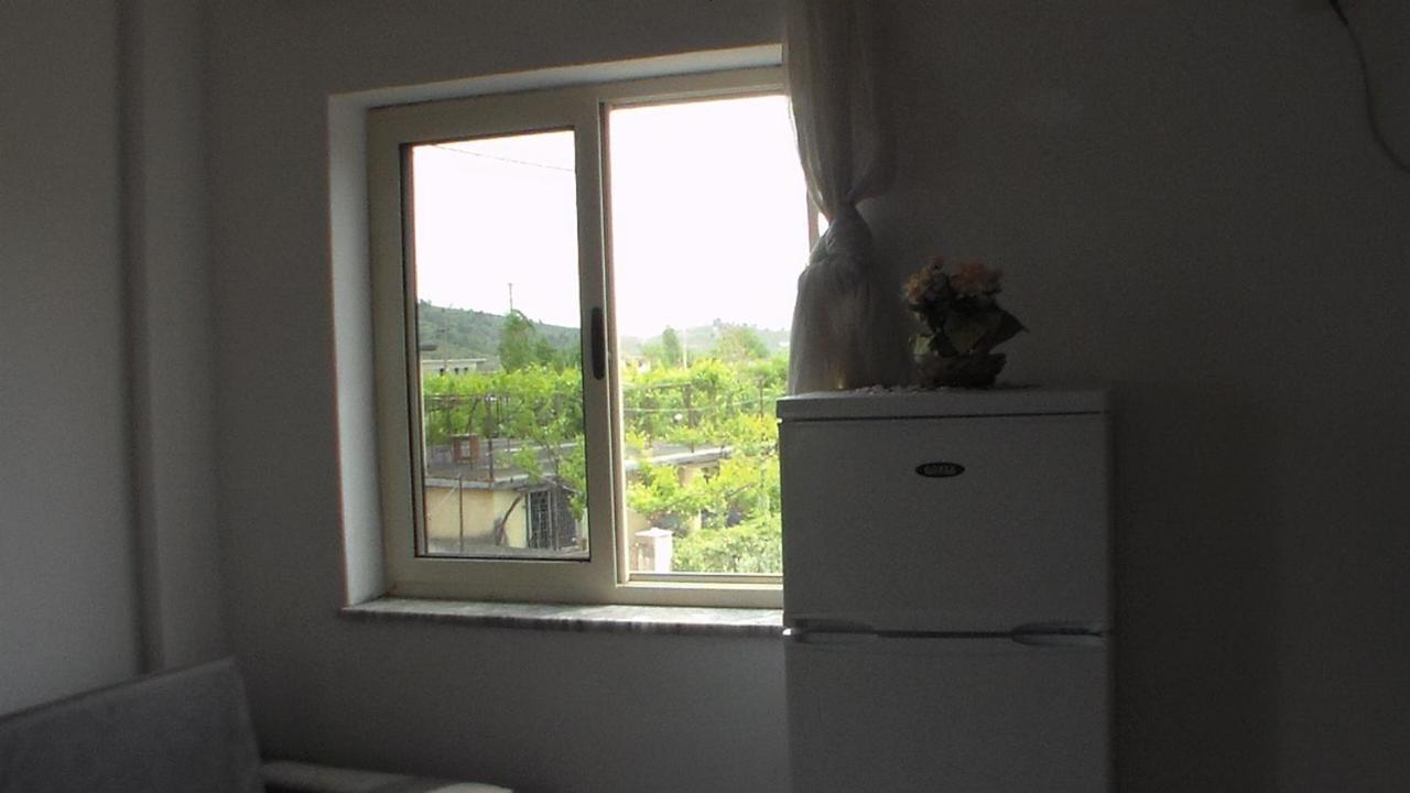 Shkoder Hotel Temali Екстериор снимка