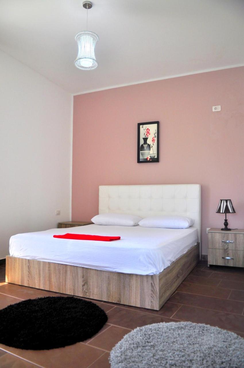 Shkoder Hotel Temali Екстериор снимка
