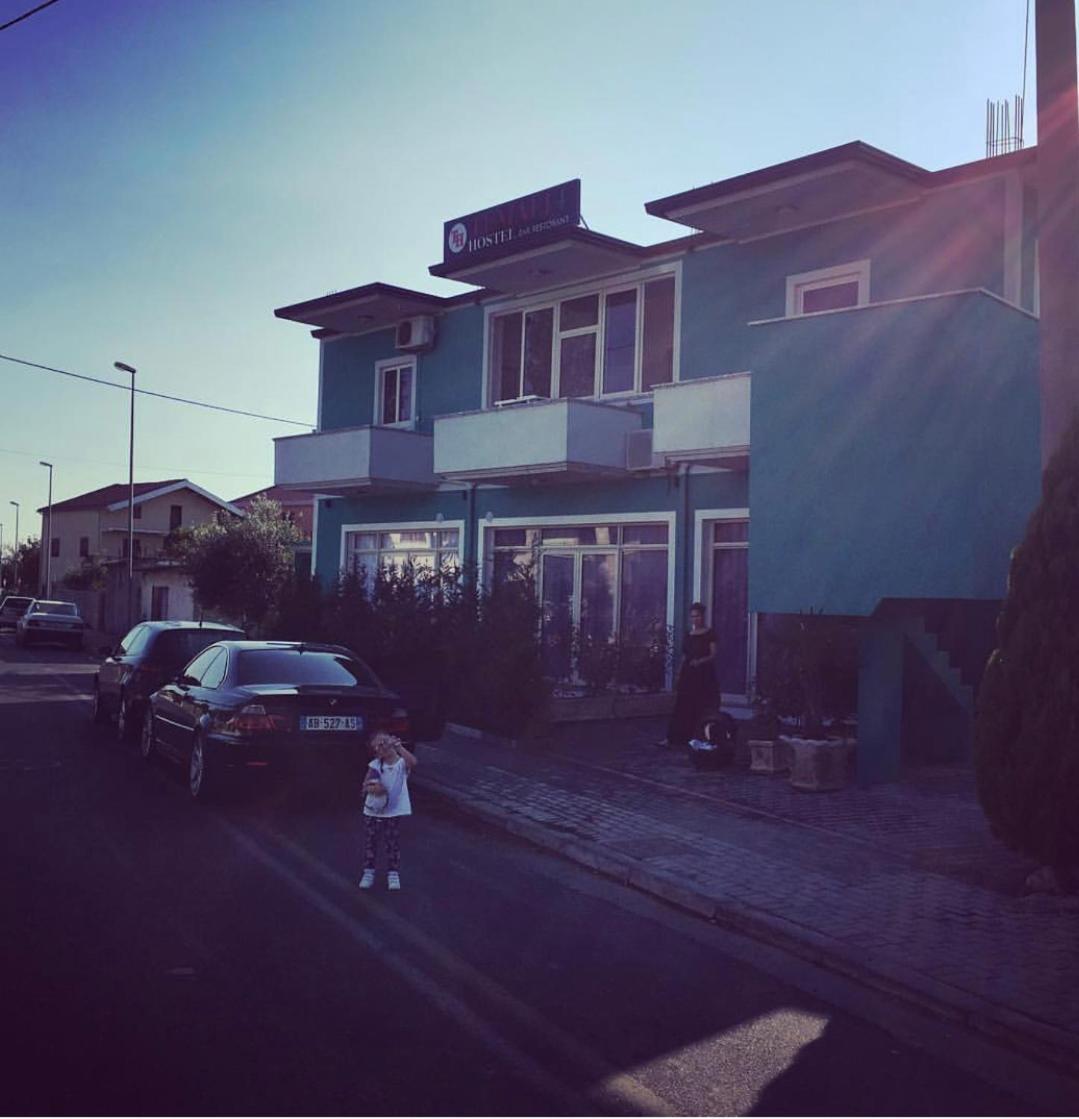 Shkoder Hotel Temali Екстериор снимка