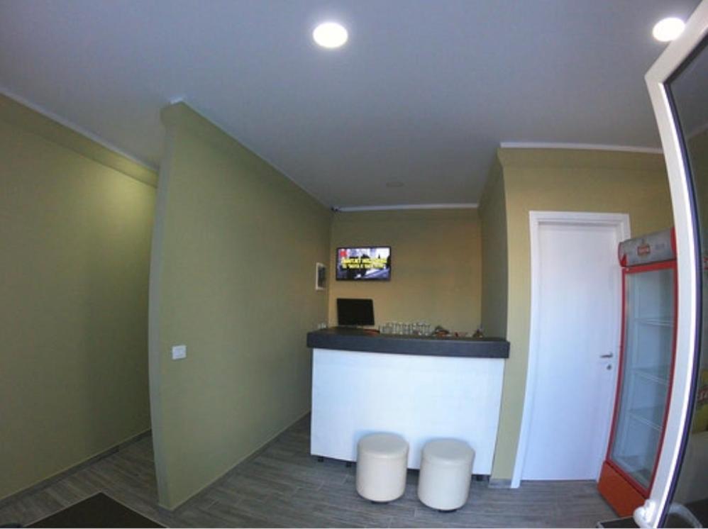 Shkoder Hotel Temali Екстериор снимка